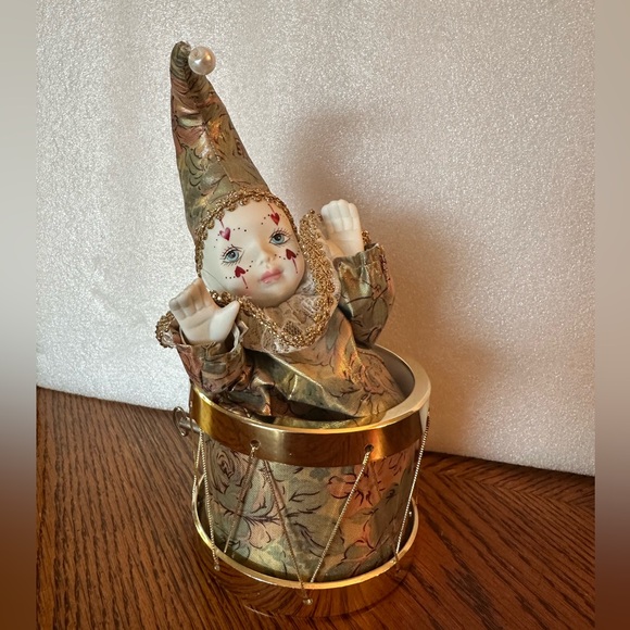 Westland Music Box Harlequin - Picture 12 of 14